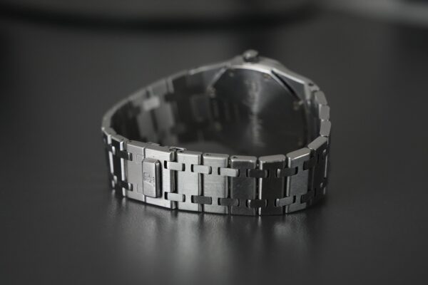 Audemars Piguet Royal Oak “Blue” - Image 4